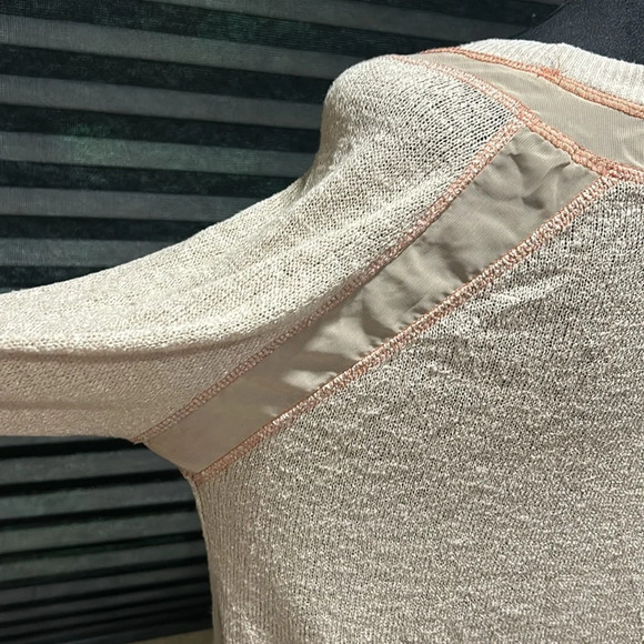 Gibson‎ Women’s Tan w Orange Stitching LS Lightweight Chiffon Accents Top Large - Picture 5 of 11